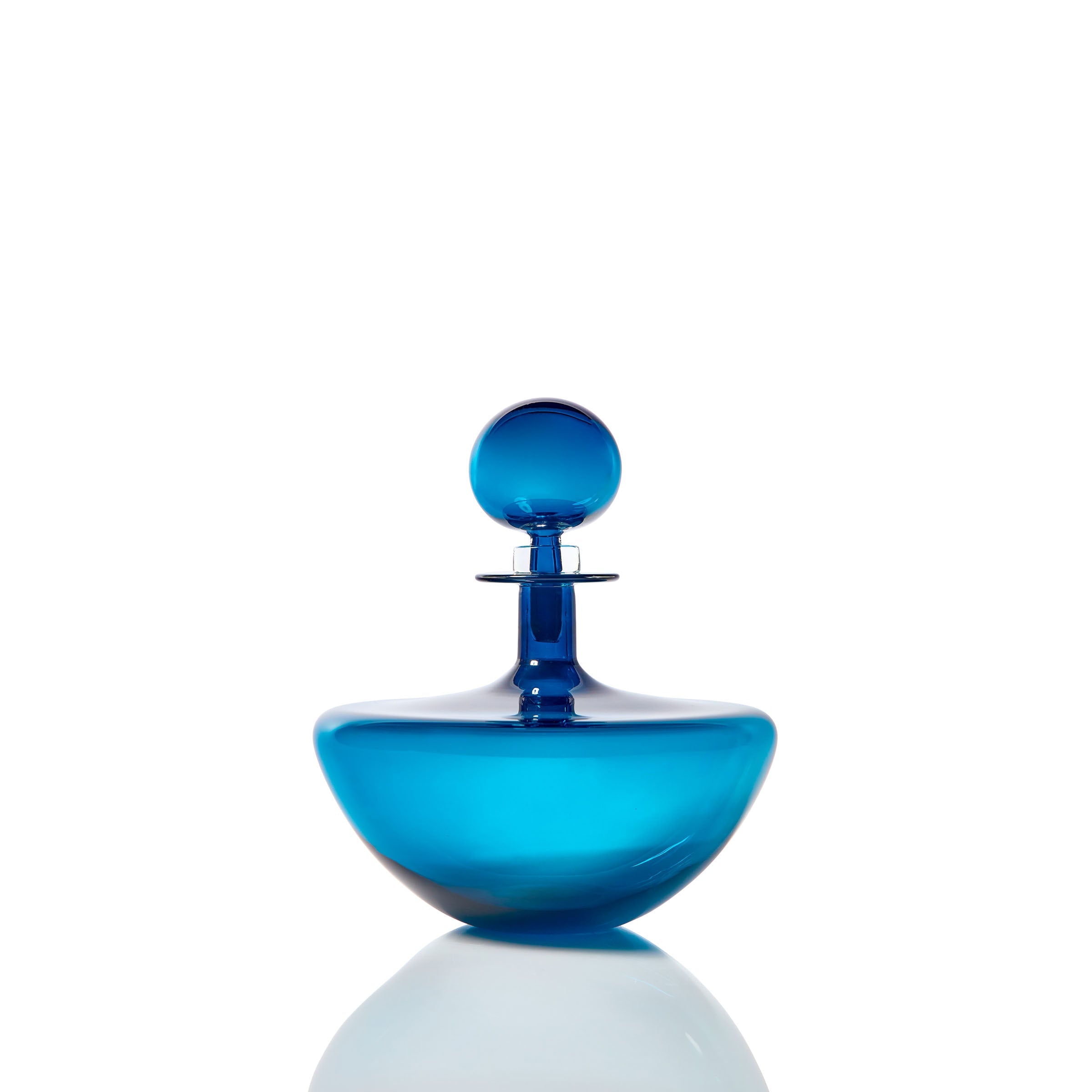 Petite Low Arc Decanter