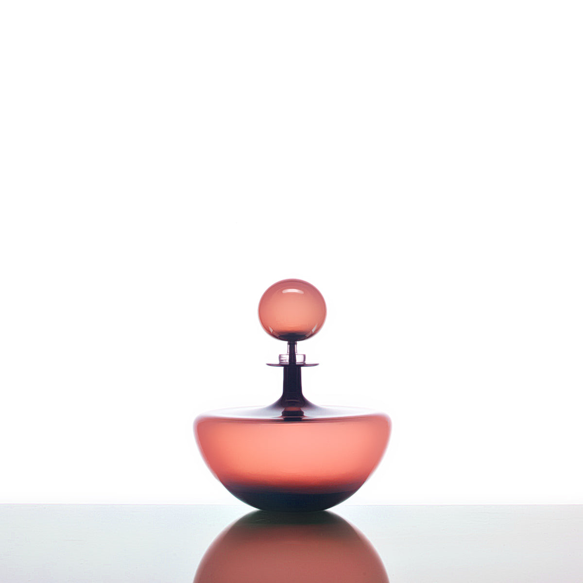 Petite Low Arc Decanter